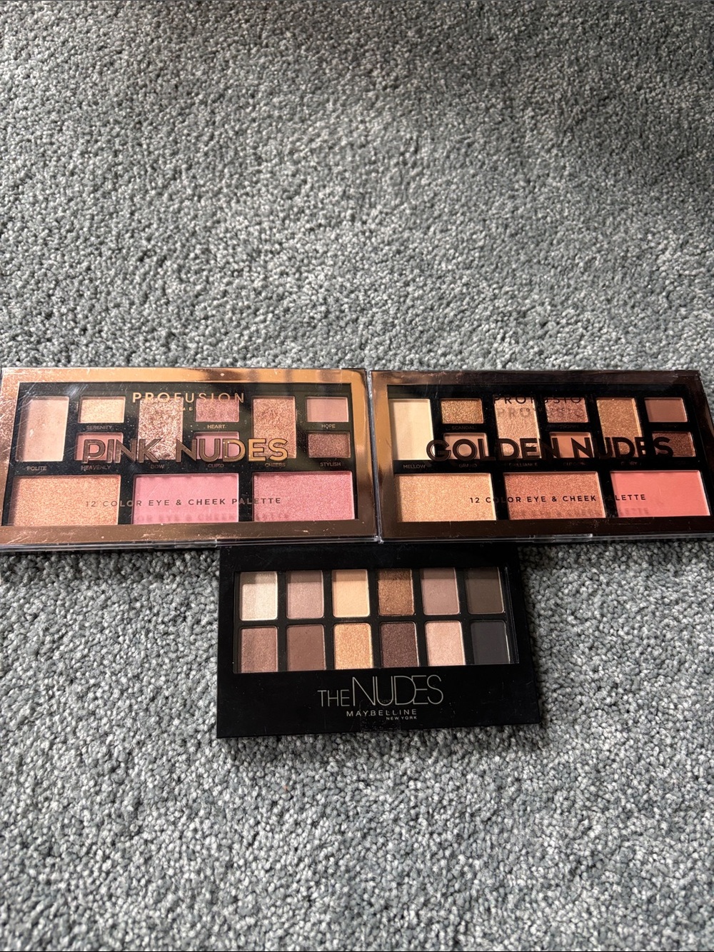 Maybelline The Nudes Eyeshadow Palette - Neutral Brown & Gold Tones